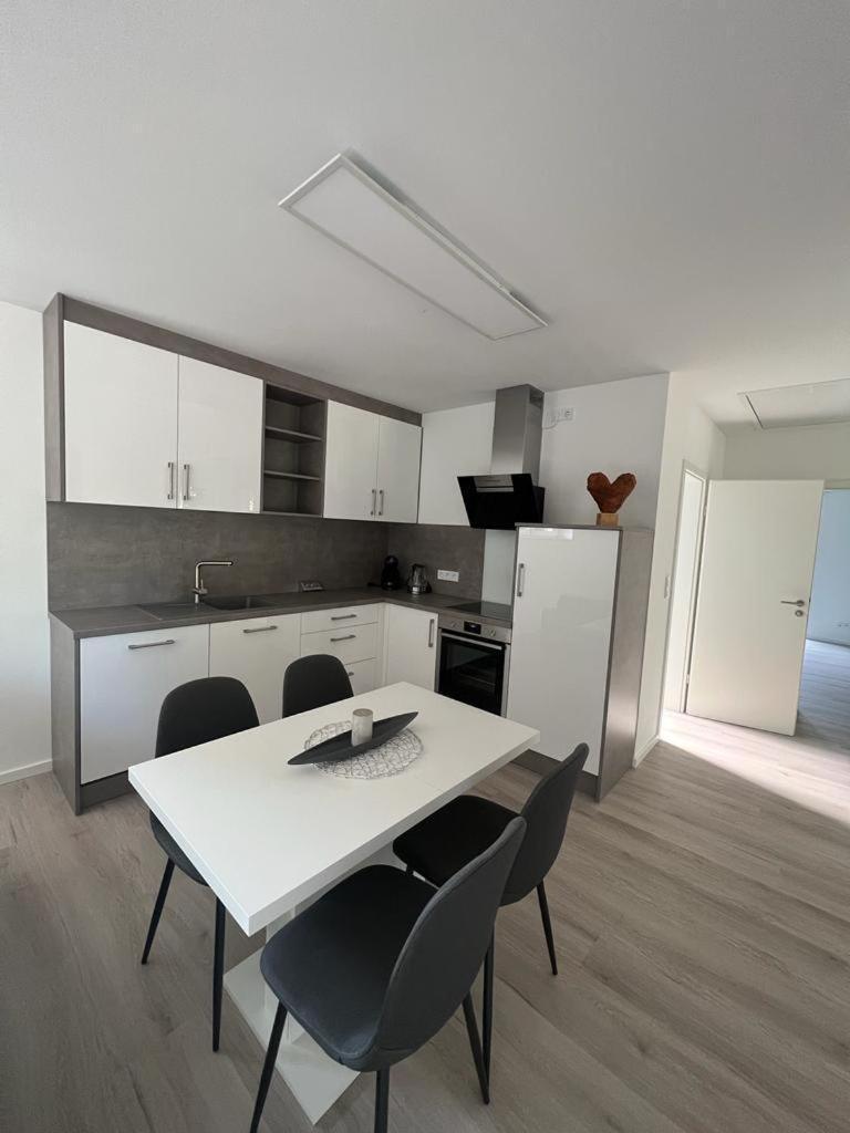 Ferienwohnung: Waldblick Apartment